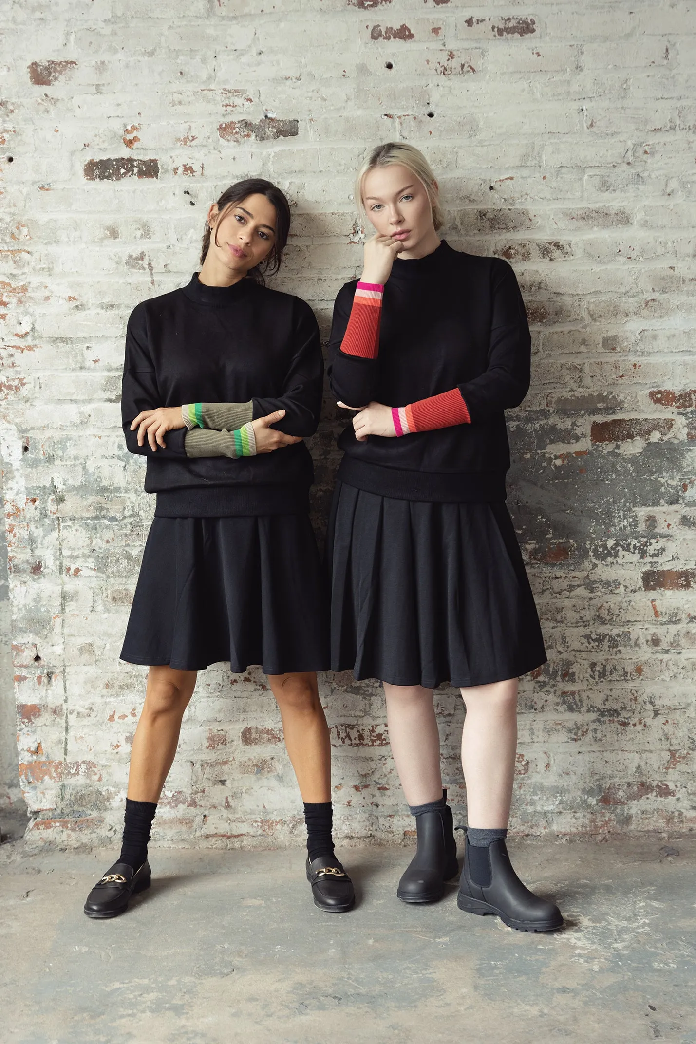 Striped Cuff Turtle Sweatshirt